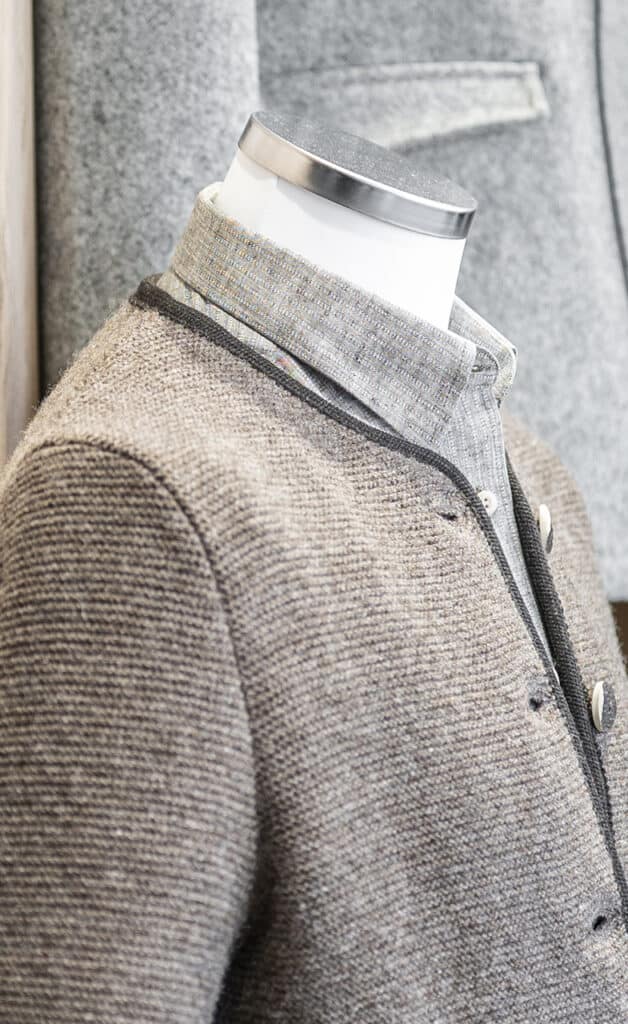Gwand und Stoff - Strickjanker braun